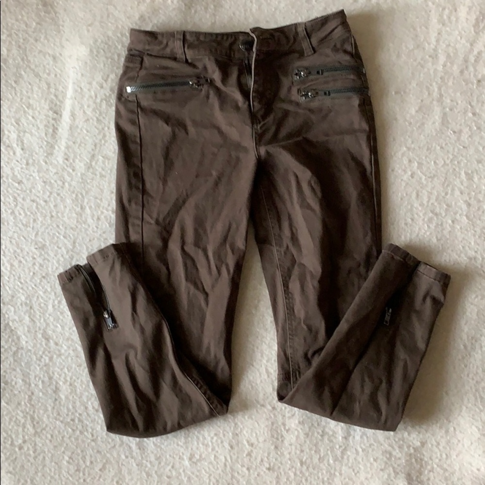 Maddie Ziegler Style Pants